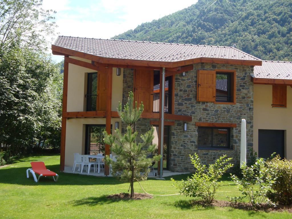 Les Granges De Leo Villa Aston Room photo