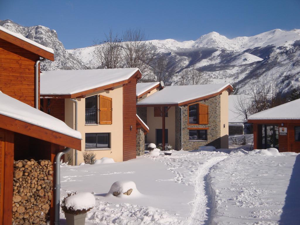 Les Granges De Leo Villa Aston Exterior photo