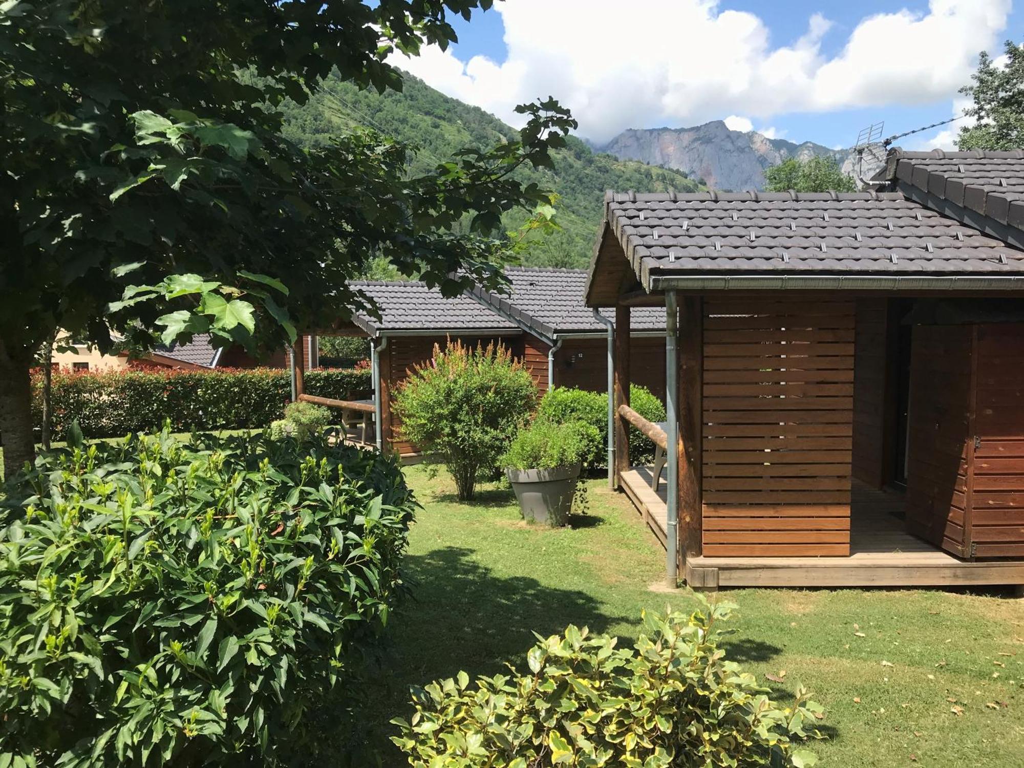 Les Granges De Leo Villa Aston Exterior photo